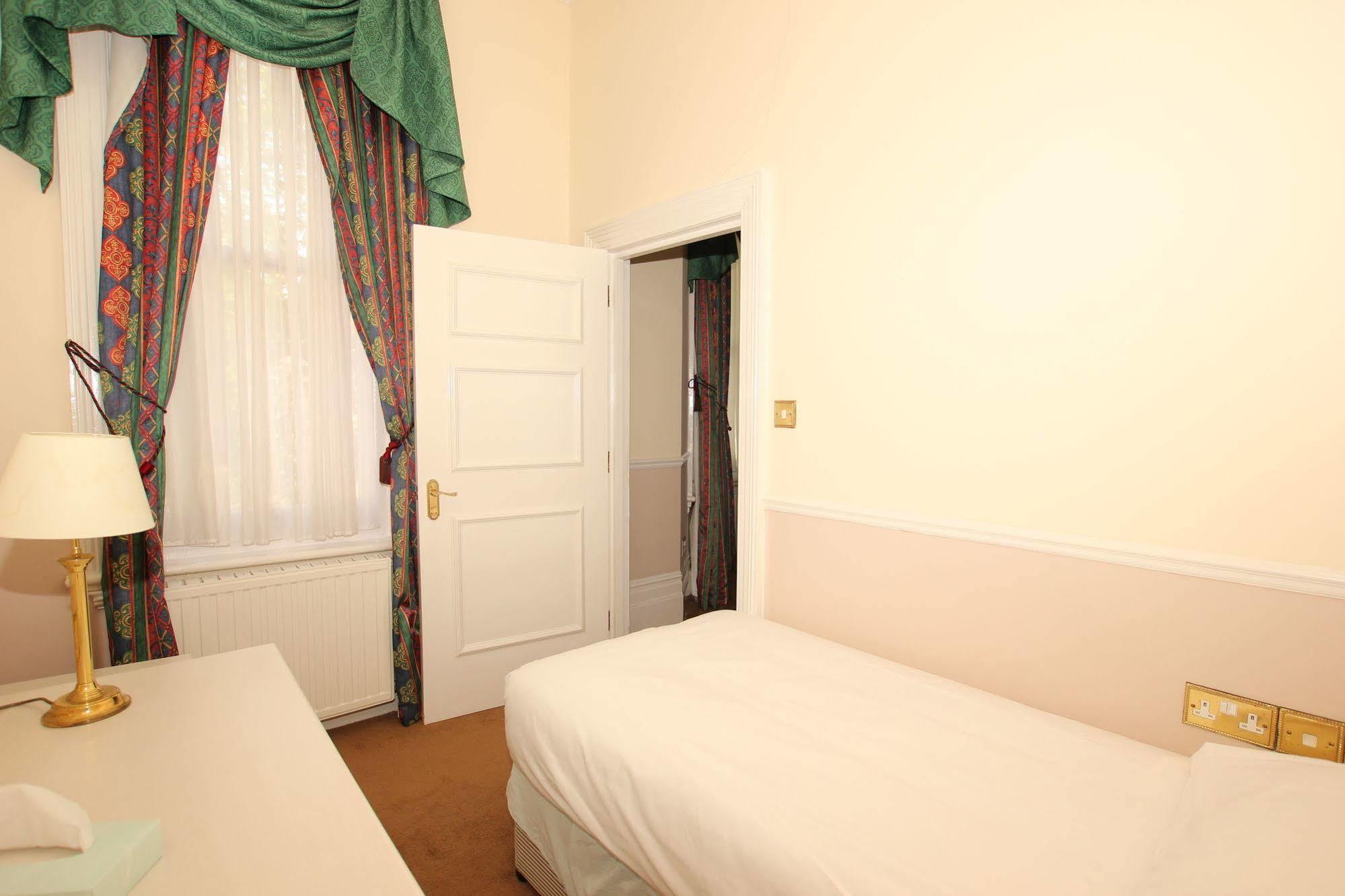 The Courtlands Hotel Μπράιτον Εξωτερικό φωτογραφία